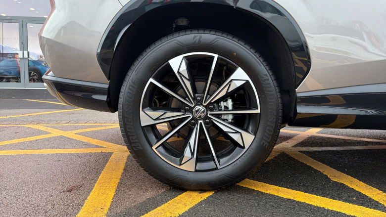 MG HS 1.5 T-GDI Trophy 5dr Petrol Hatchback